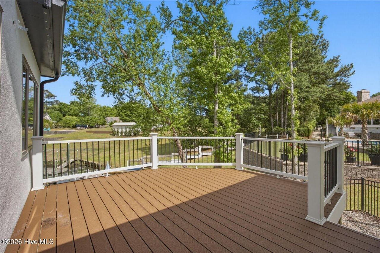 304 Gull Road Photo 23