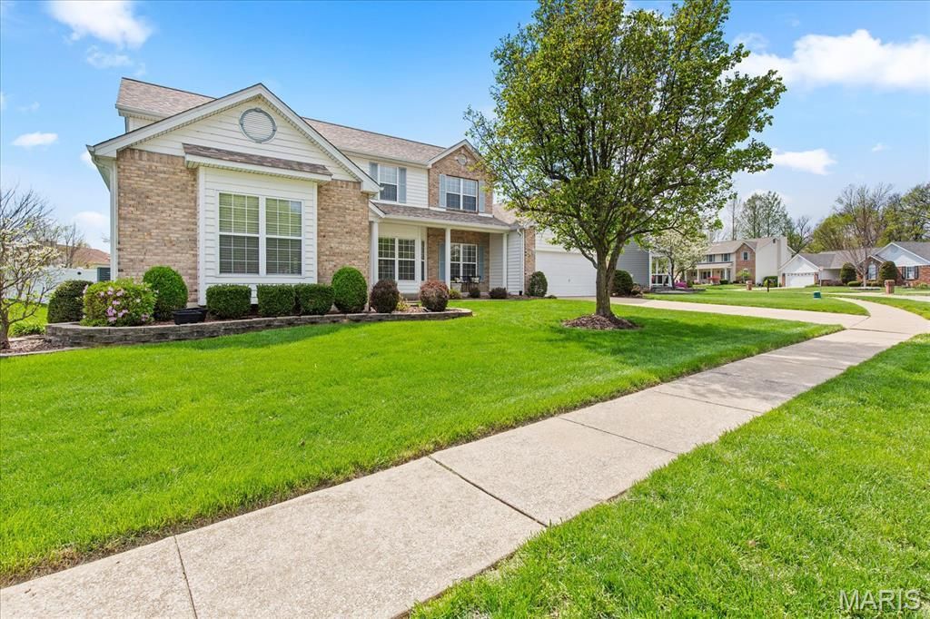 3617 Silver Ridge Drive , Saint Peters, MO 63376 Main Photo