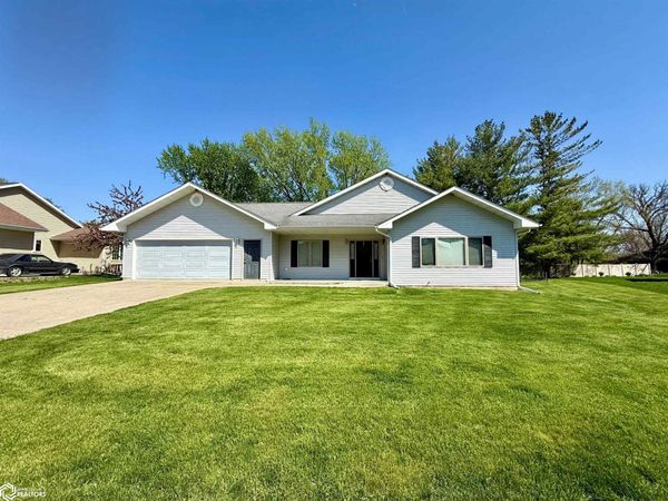 513 Hickory Lane, Jefferson, IA 50129