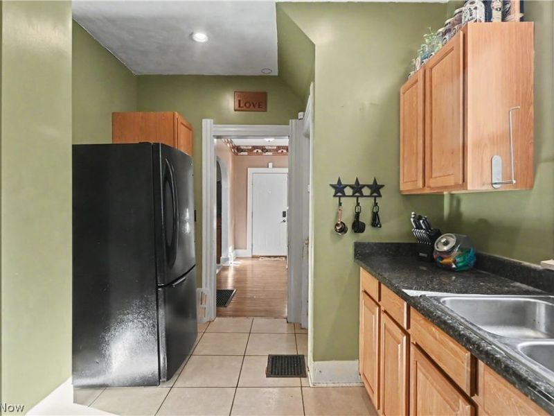 211 W Center Street, Bucyrus, OH 44820 Photo 12