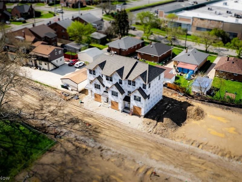 32741 Warren Road, Cleveland, OH 44111 Photo 14