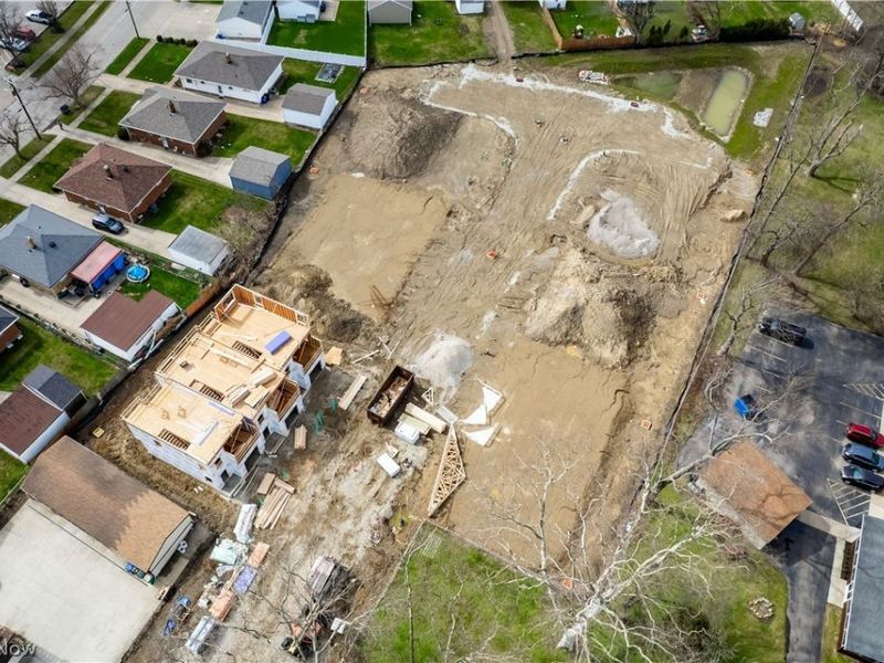 32741 Warren Road, Cleveland, OH 44111 Photo 19