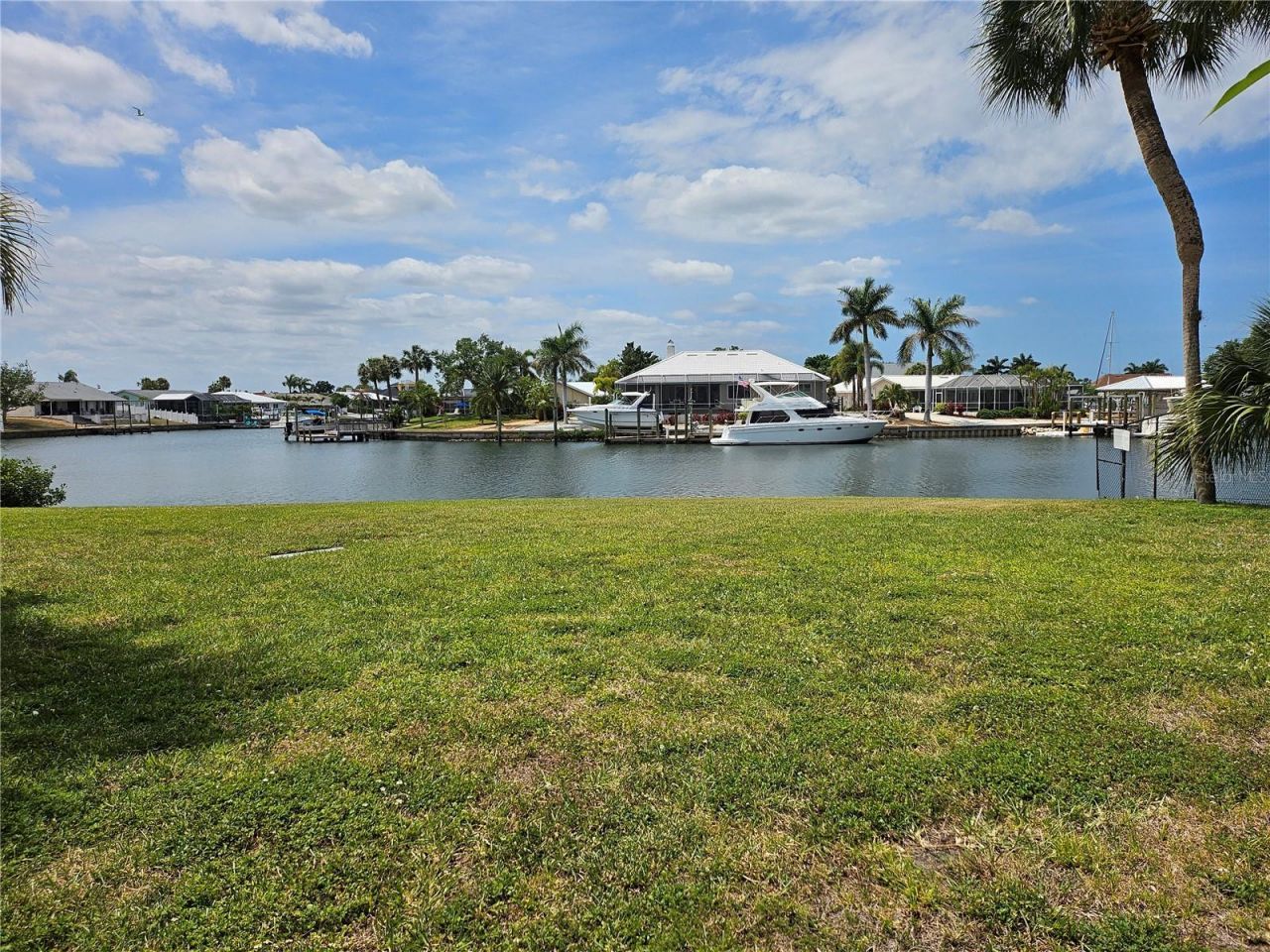 1028 Apollo Beach Boulevard, Unit 19, Apollo Beach, FL 33572 Photo