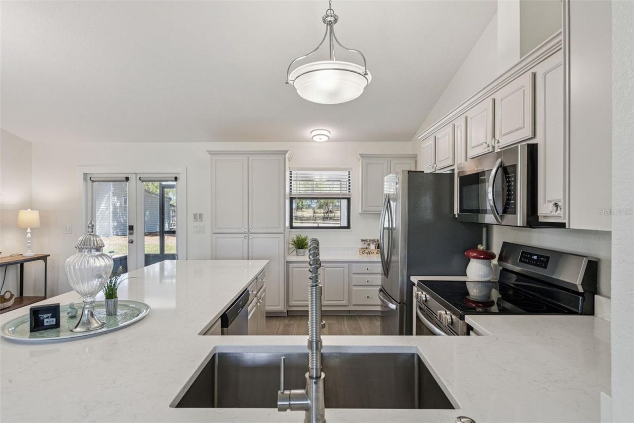 20701 County Road 44a , Eustis, FL 32736 Photo