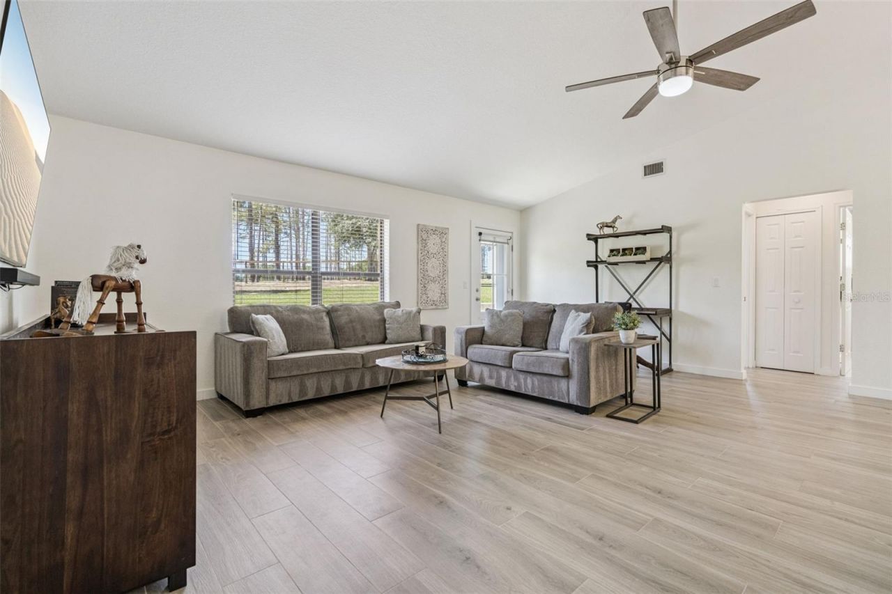 20701 County Road 44a , Eustis, FL 32736 Photo