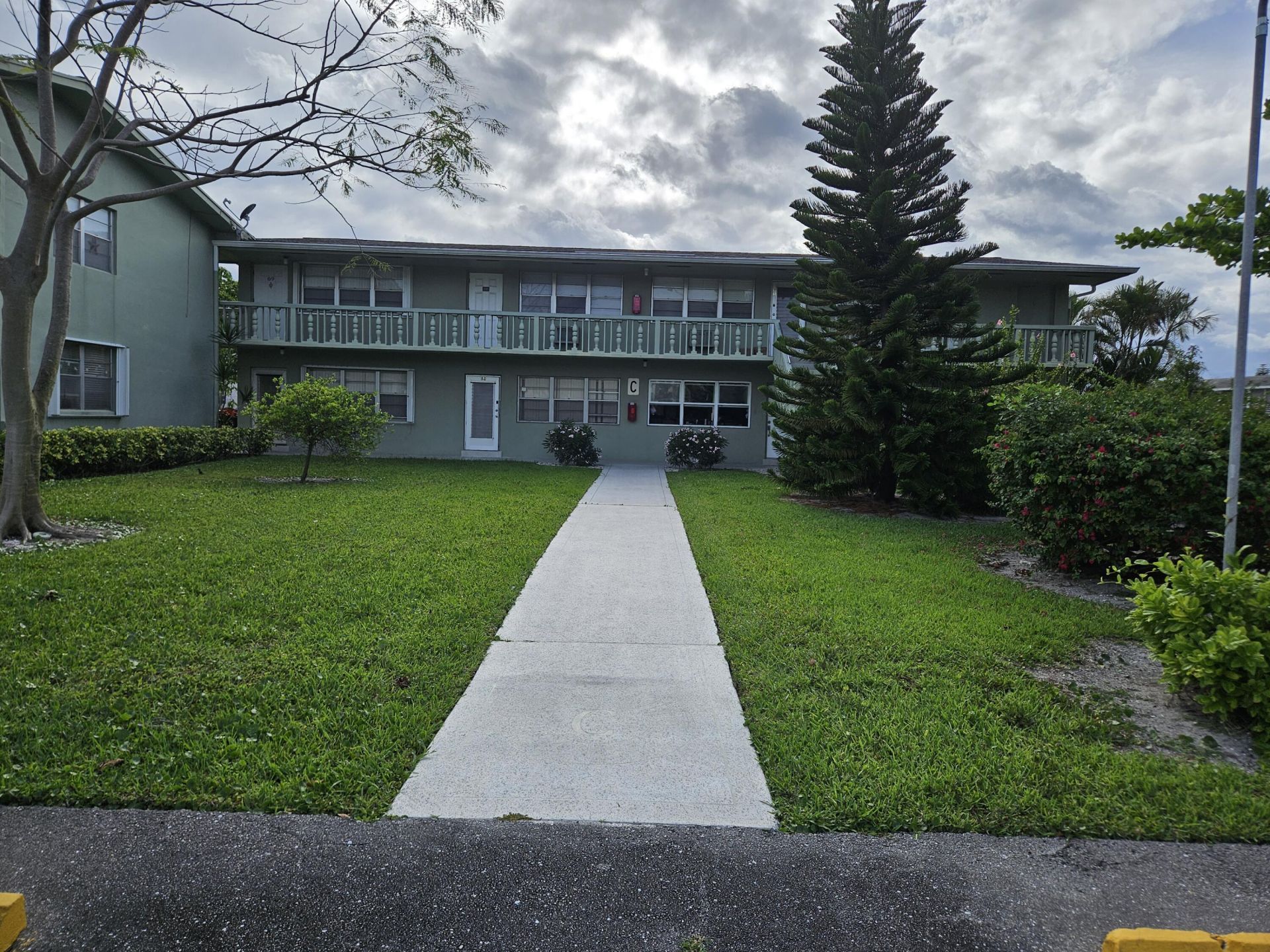 71 Easthampton, Unit C, West Palm Beach, FL 33417 Photo