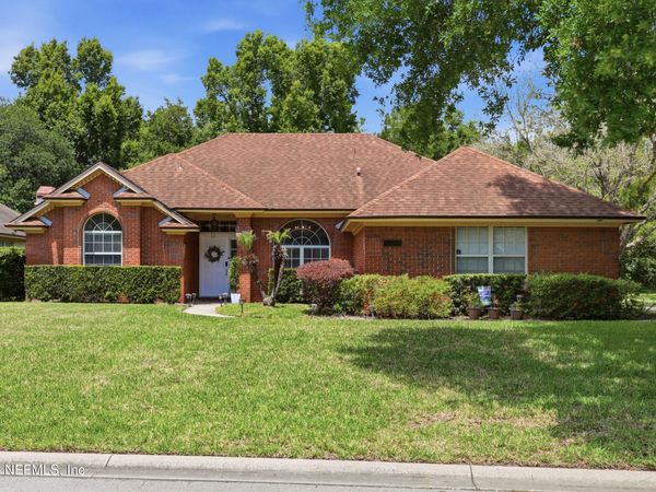 10385 WALDEN GLEN Court, Jacksonville, FL 32256