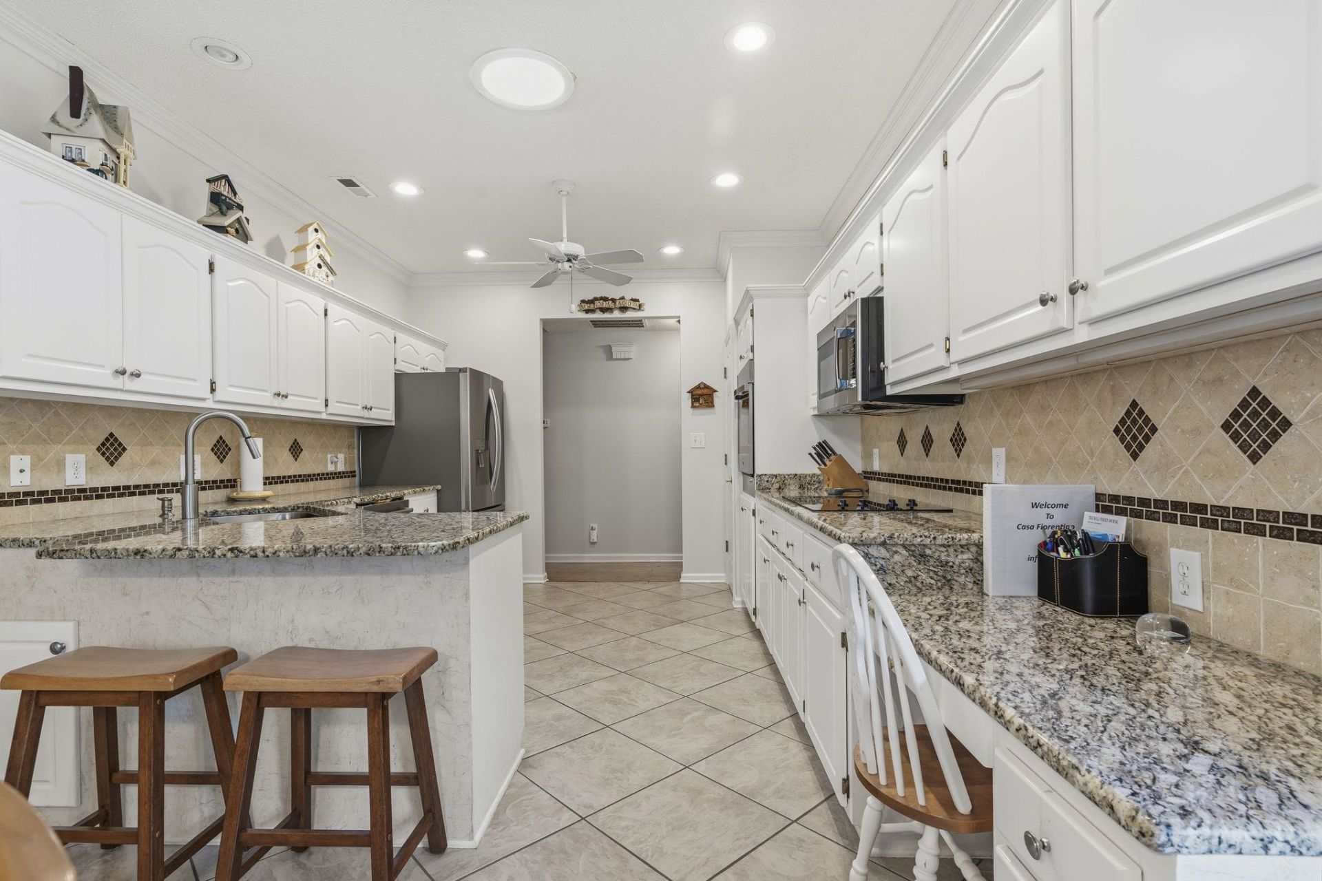 9592 Indigo Creek Blvd. Photo 12