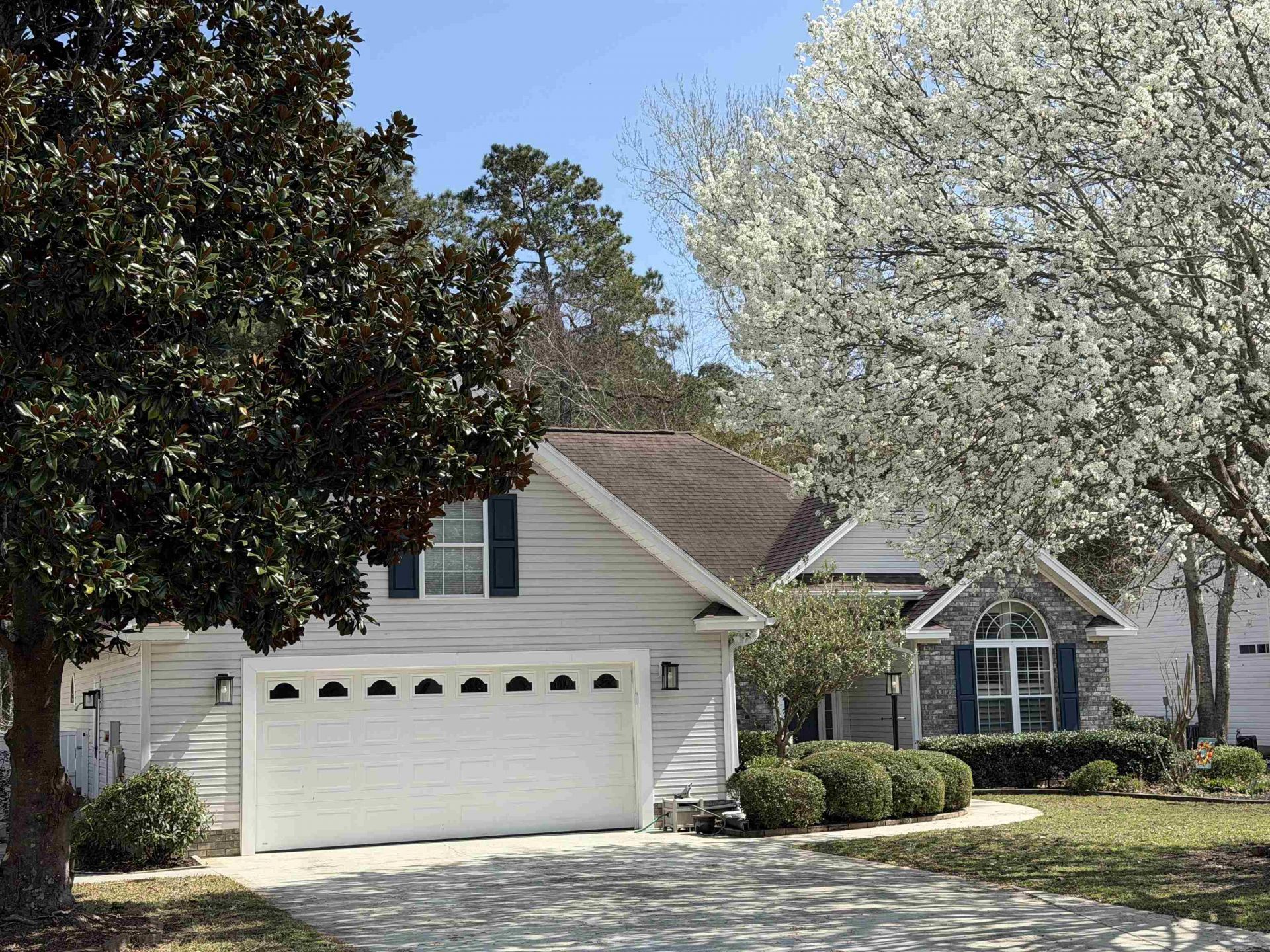 9592 Indigo Creek Blvd. Photo 2