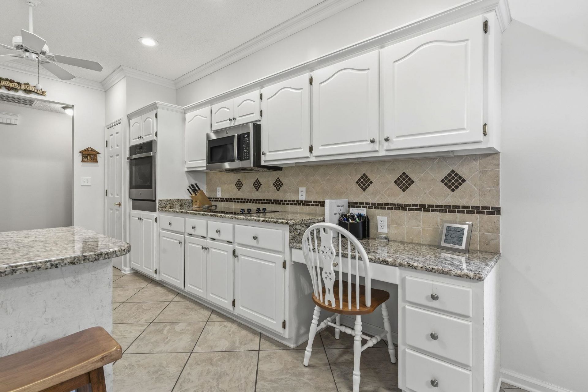 9592 Indigo Creek Blvd. Photo 9