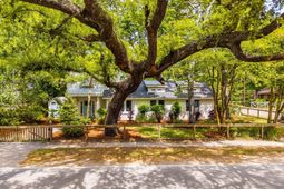 762 Mccants Drive photo 4