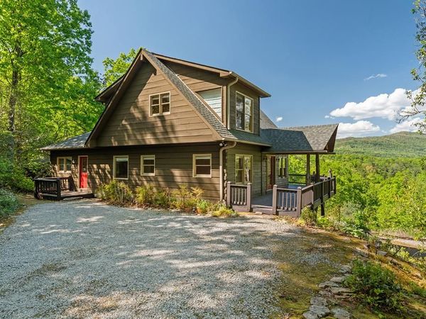 410 Falling Springs, Tiger, GA 30576