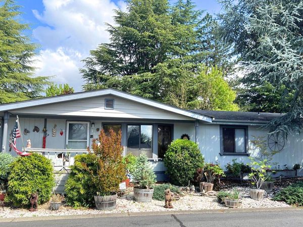 1848 Tamarac Lane, Grants Pass, OR 97527
