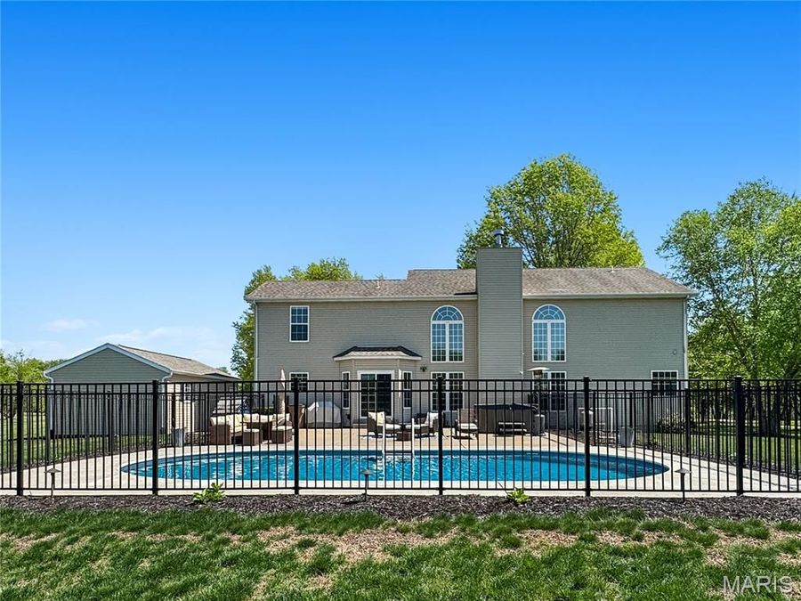 Property Image 95