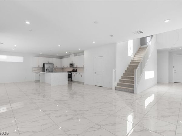 6138 Rock Arch Court , Las Vegas, NV 89141