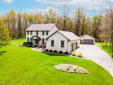 8105 Caymen Court, Canfield, OH 44406