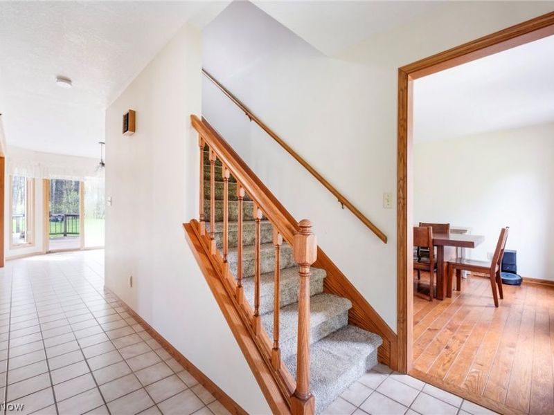 8105 Caymen Court , Canfield, OH 44406 Photo 3