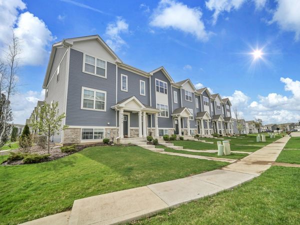 2151 Sassafras Way , Unit B, Wonder Lake, IL 60097