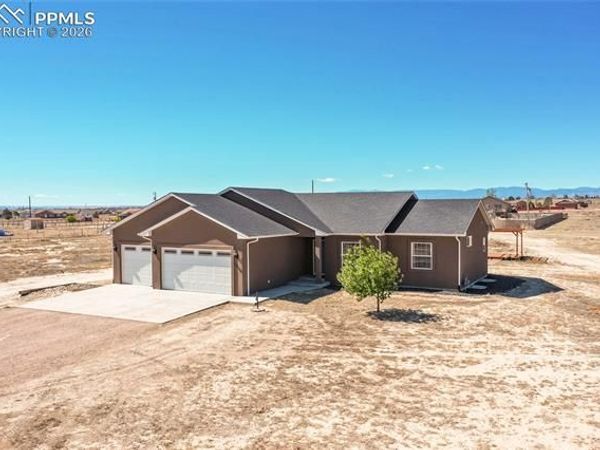1850 N Belmar Drive, Pueblo West, CO 81007
