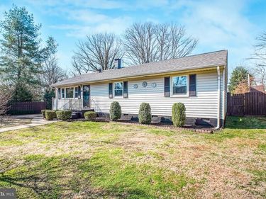 33 BLAIR ROAD, FREDERICKSBURG, VA 22405