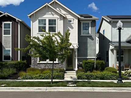 2975 Grassy Bank Ave, Sacramento, CA 95833 Photo