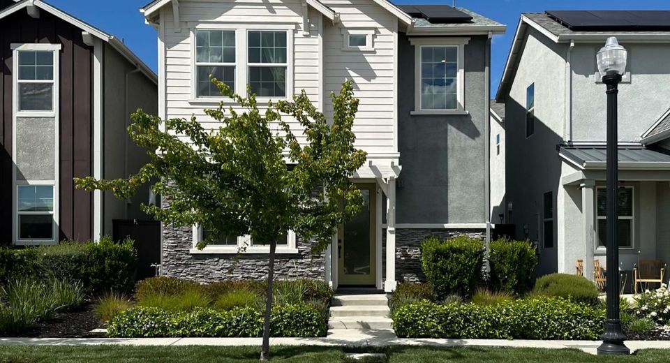 2975 Grassy Bank Ave, Sacramento, CA 95833 Photo