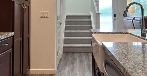 2975 Grassy Bank Ave, Sacramento, CA 95833 Photo