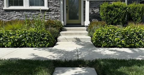 2975 Grassy Bank Ave, Sacramento, CA 95833 Photo