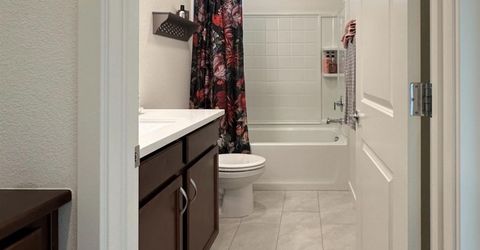 2975 Grassy Bank Ave, Sacramento, CA 95833 Photo