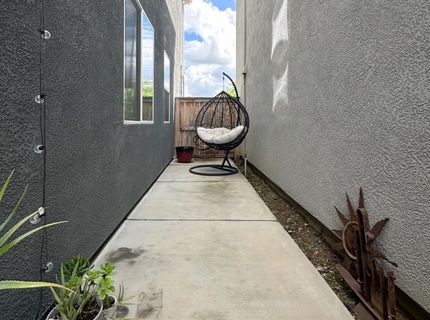 2975 Grassy Bank Ave, Sacramento, CA 95833 Photo