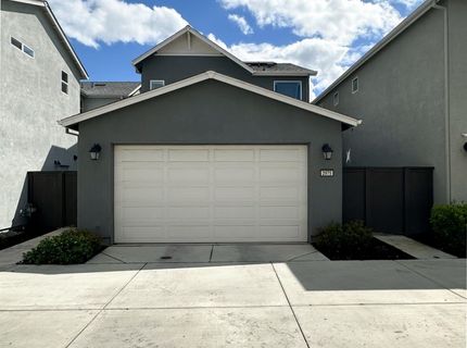 2975 Grassy Bank Ave, Sacramento, CA 95833 Photo