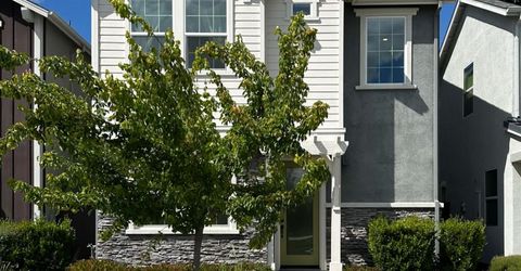 2975 Grassy Bank Ave, Sacramento, CA 95833 Photo