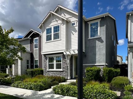 2975 Grassy Bank Ave, Sacramento, CA 95833 Photo