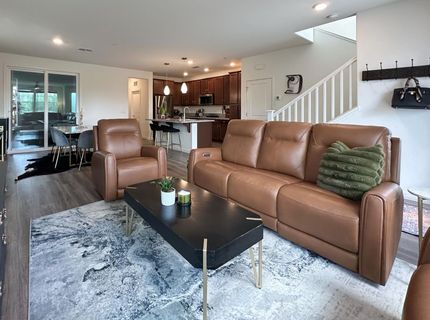 2975 Grassy Bank Ave, Sacramento, CA 95833 Photo