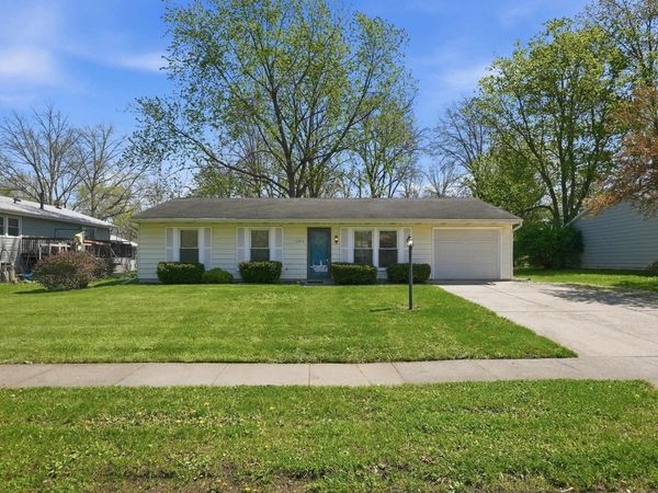 6926 Wrangler Trail, Fort Wayne, IN 46835