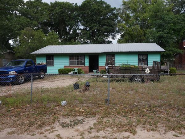 3518 SUNNYSIDE Drive , Tallahassee, FL 32305