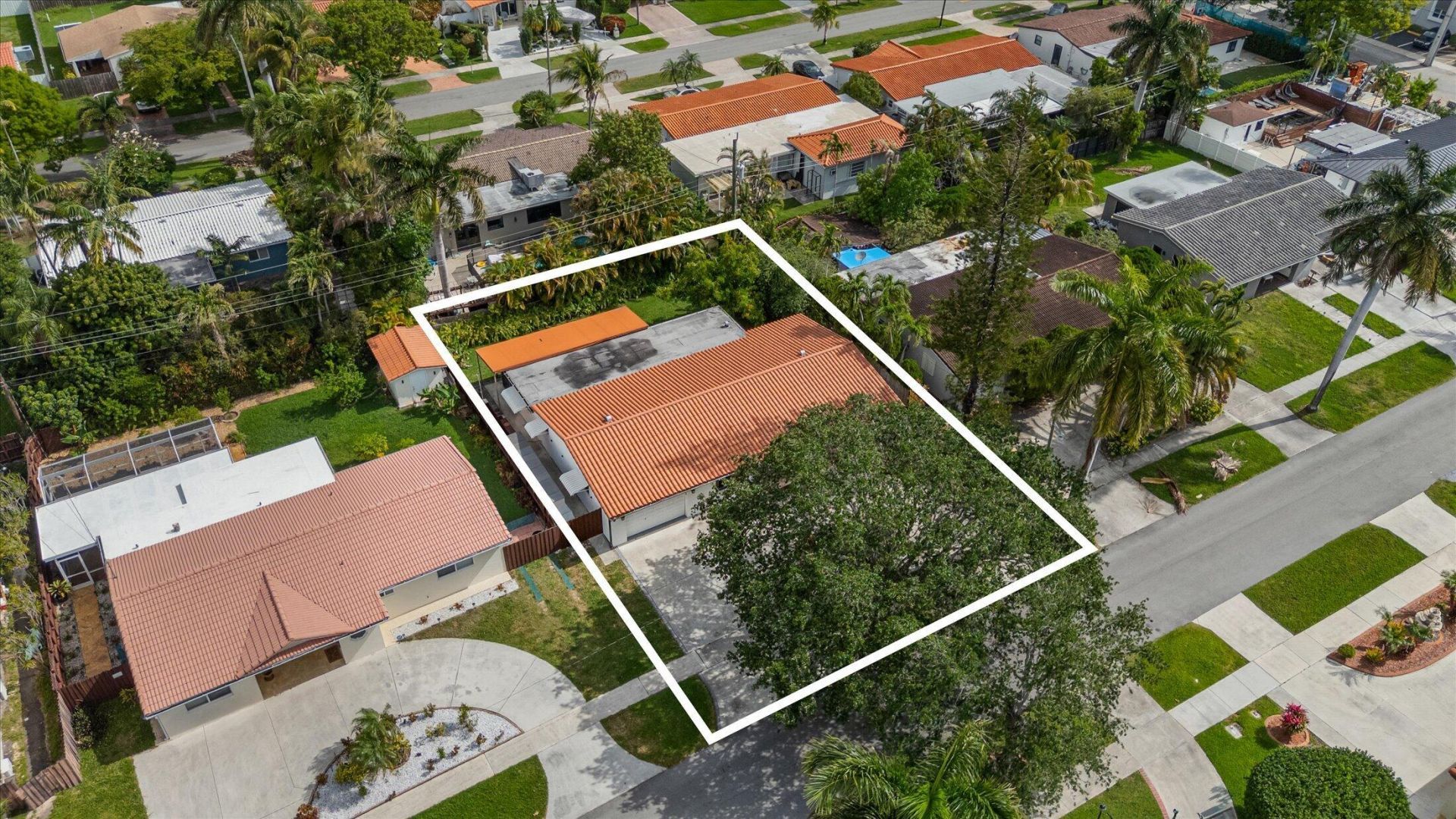 1101 NE 4th Court, Hallandale Beach, FL 33009 Photo