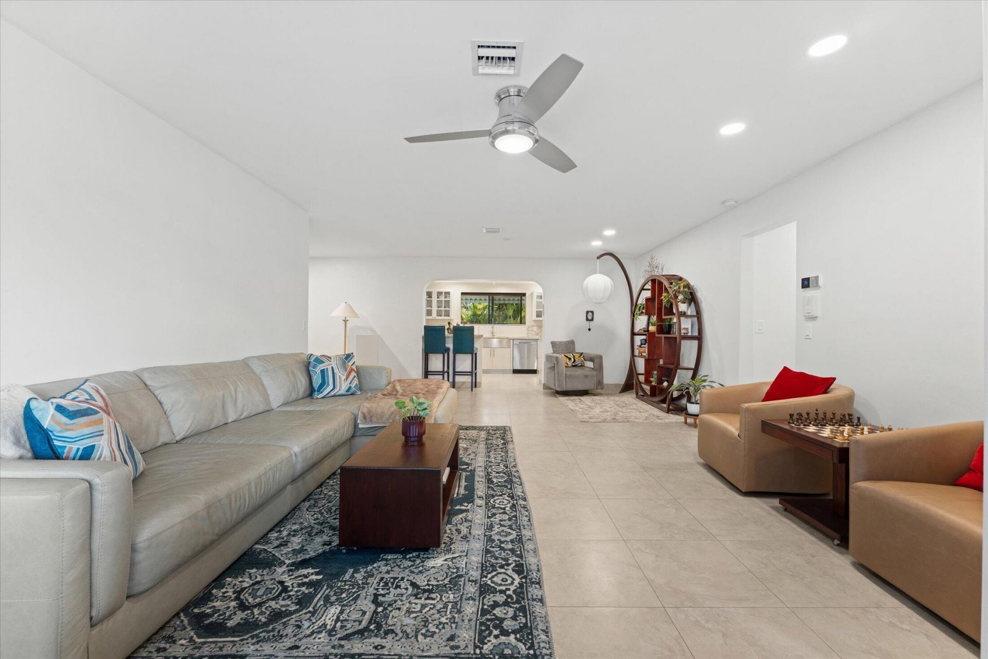 1101 NE 4th Court, Hallandale Beach, FL 33009 Photo