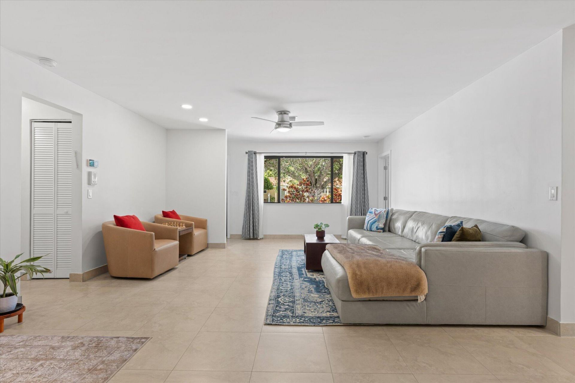 1101 NE 4th Court, Hallandale Beach, FL 33009 Photo