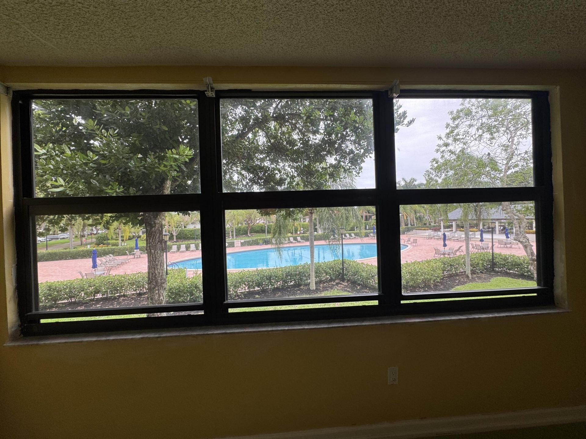 10641 W Clairmont Circle, Tamarac, FL 33321 Photo