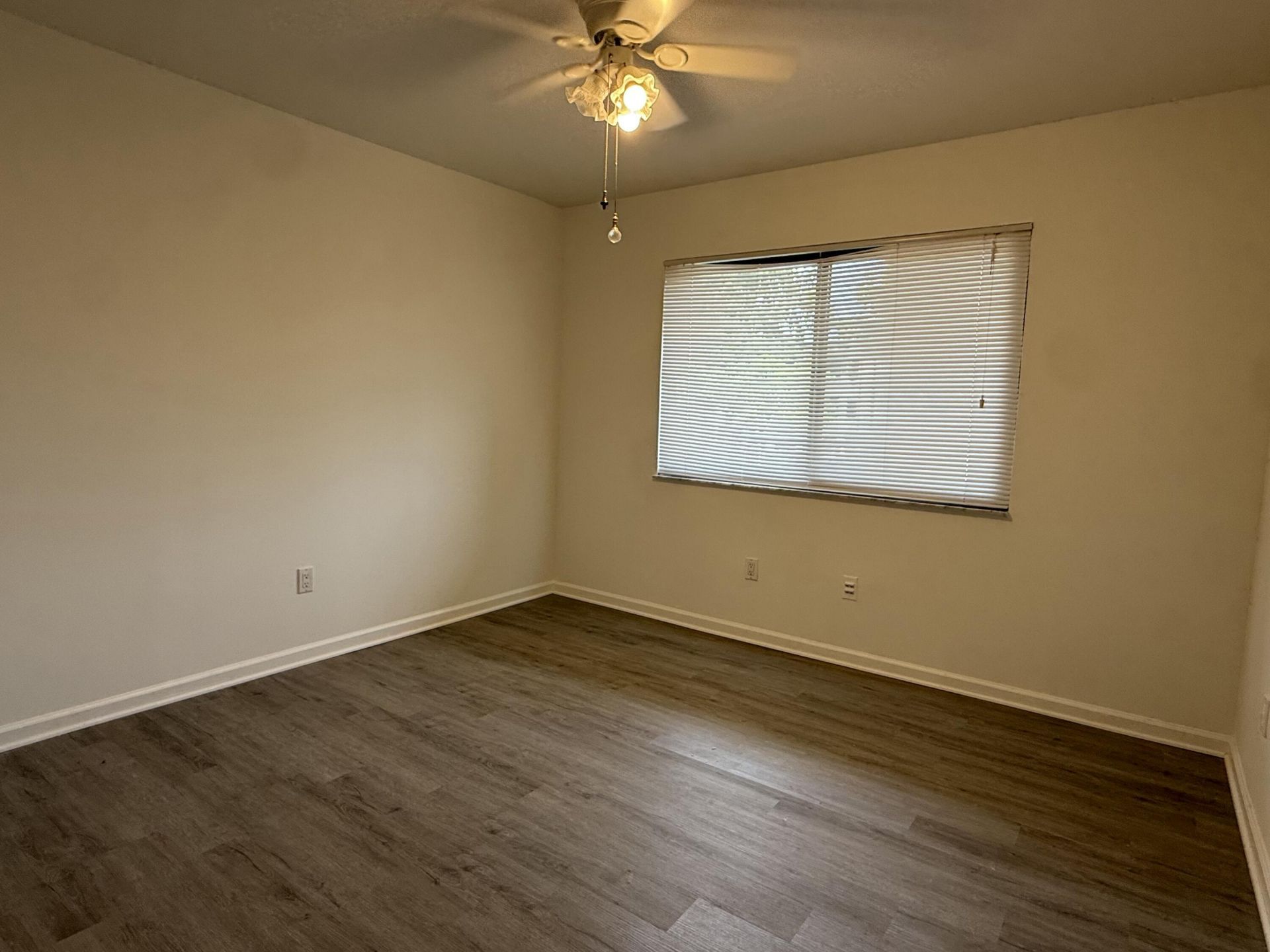 10641 W Clairmont Circle, Tamarac, FL 33321 Photo