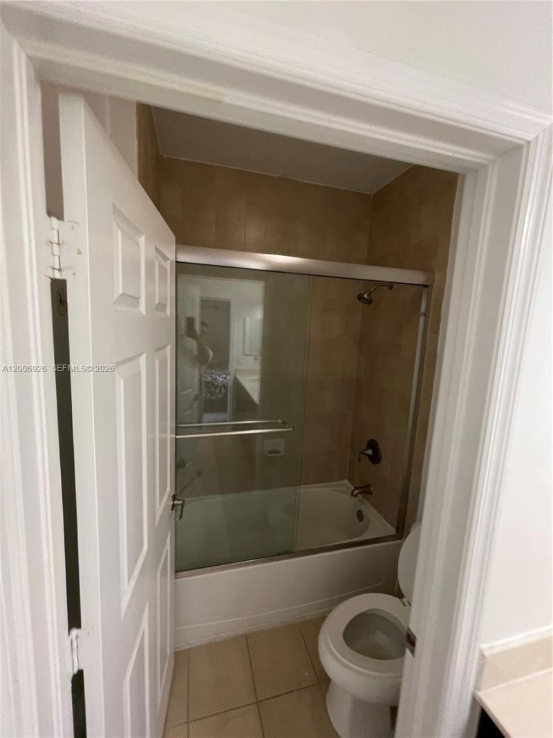 10086 NW 89th Ter , Doral, FL 33178 Photo