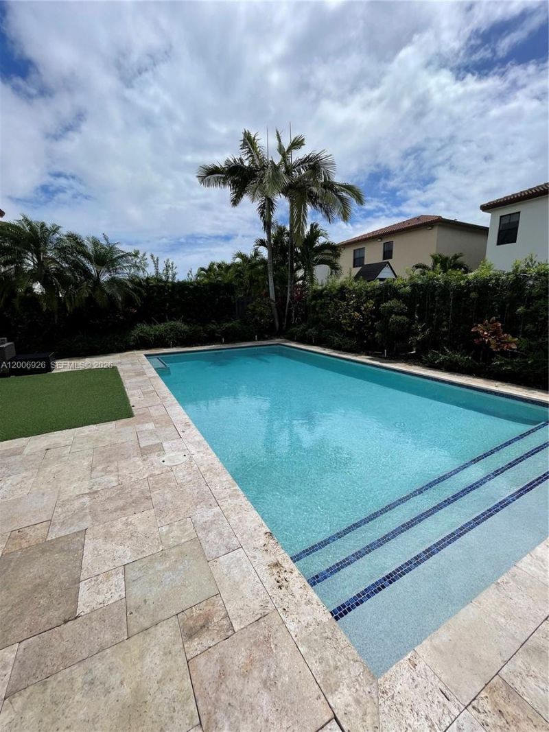 10086 NW 89th Ter , Doral, FL 33178 Photo