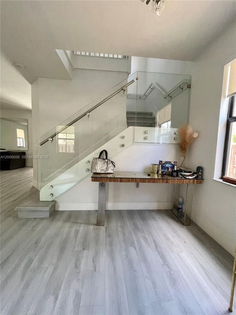 10086 NW 89th Ter , Doral, FL 33178 Photo