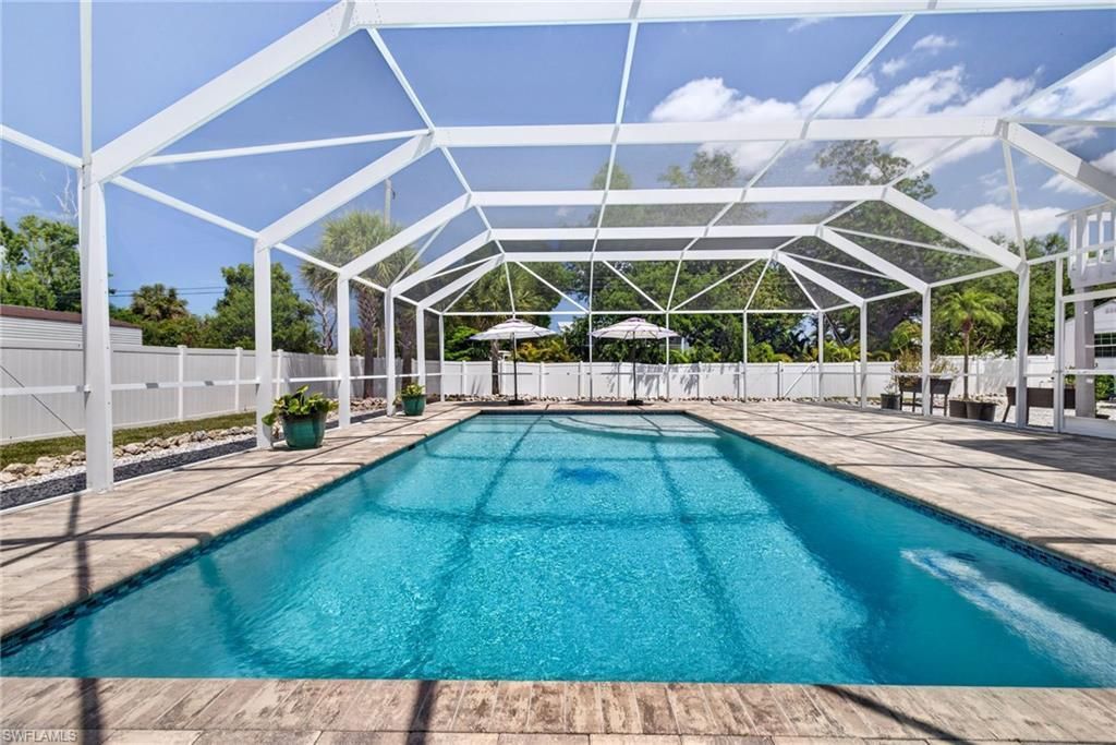 5866 Tahiti Dr , Bokeelia, FL 33922 Photo