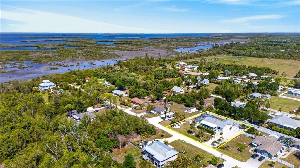 5866 Tahiti Dr , Bokeelia, FL 33922 Photo