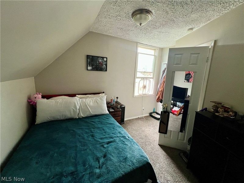 3901 Woburn Avenue, Cleveland, OH 44109 Photo 20