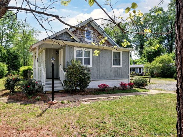 390 Park Street , Urbanna, VA 23175