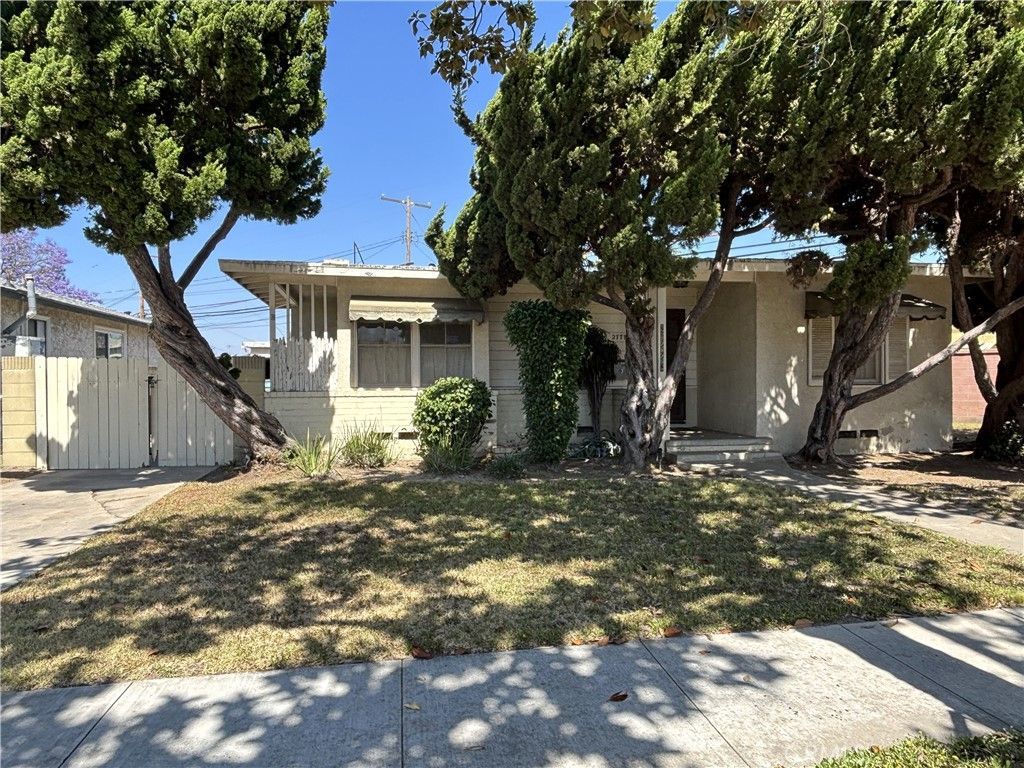 2771 Rutgers, Long Beach, CA 90815 Main Photo