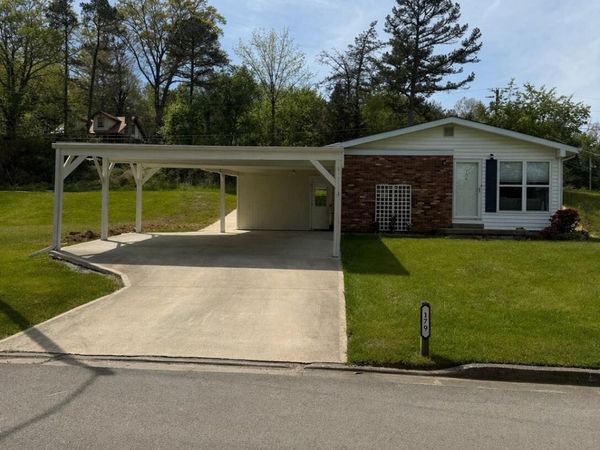 179 Troxel Drive, Oneida, TN 37841